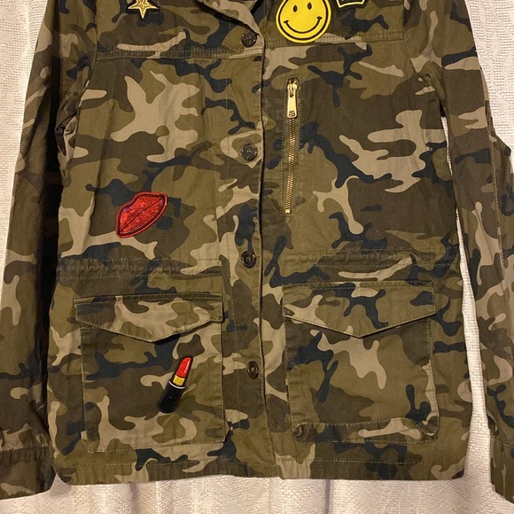 Camo Jacket - Picture 3 of 6